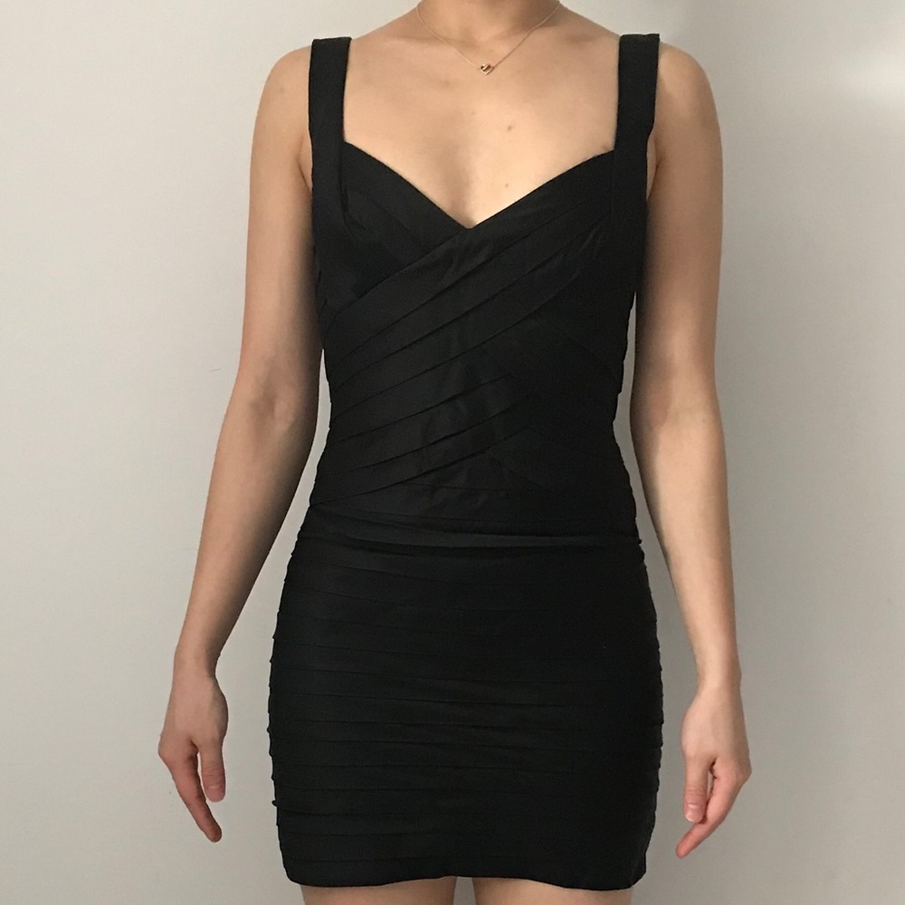 BCBGMaxAzria Little Black Dress Size 0